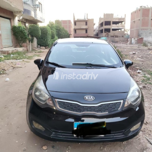 كيا ريو 2014 أسود أوتوماتيك مستعملة للبيع في الجيزة - 1