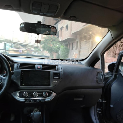 كيا ريو 2014 أسود أوتوماتيك مستعملة للبيع في الجيزة - 6