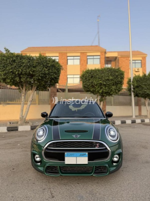 Mini Cooper 2021 Green Automatic Used for Sale in Heliopolis - 2