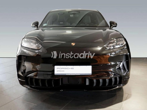 Porsche Cayenne 2026 Black Automatic Used for Sale in Cairo - 1