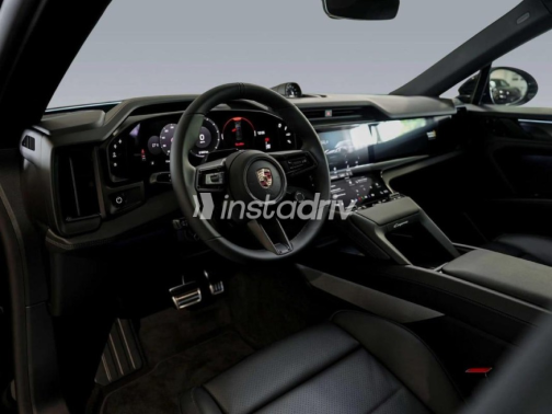 Porsche Cayenne 2026 Black Automatic Used for Sale in Cairo - 7