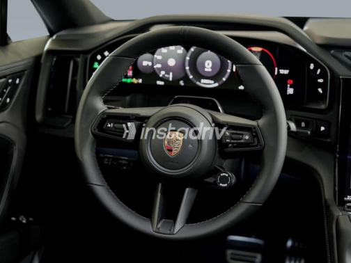 Porsche Cayenne 2026 Black Automatic Used for Sale in Cairo - 8