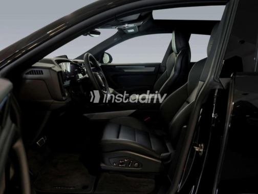 Porsche Cayenne 2026 Black Automatic Used for Sale in Cairo - 9