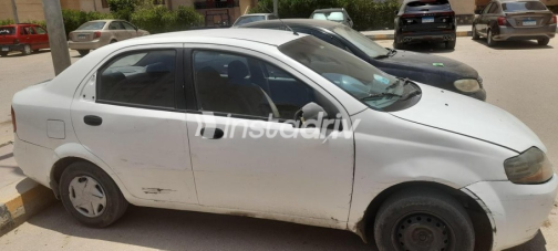 Chevrolet Aveo 2005 White Automatic Used for Sale in Hadayek October - 2
