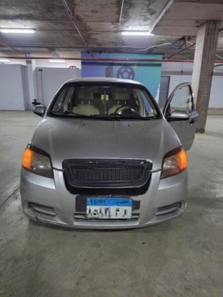 Chevrolet Aveo 2009 Silver Automatic Used for Sale in Sheikh Zayed City