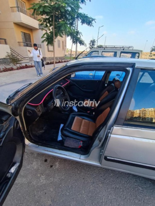 بيجو 405 2003 فضي أوتوماتيك مستعملة للبيع في العبور - 5