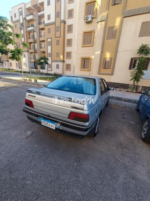 بيجو 405 2003 فضي أوتوماتيك مستعملة للبيع في العبور - 8