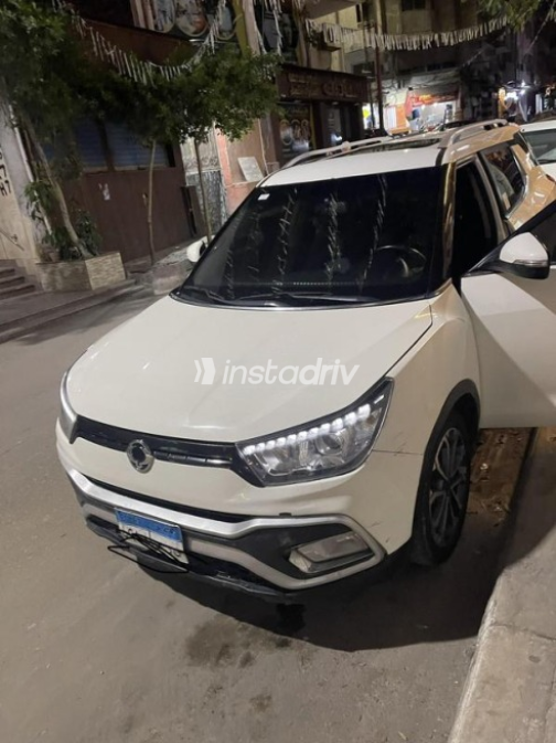 Ssang Yong Tivoli XLV 2018 White Automatic Used for Sale in Greater Cairo ( Cairo + Giza) - 4