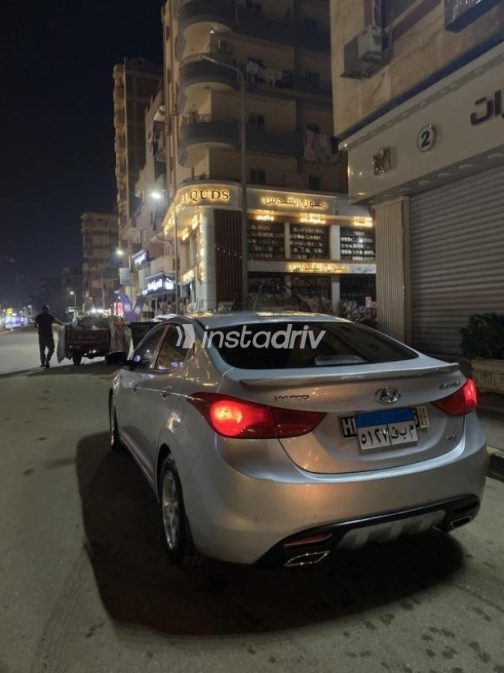 Hyundai Elantra MD 2012 Silver Automatic Used for Sale in El Bagour - 3