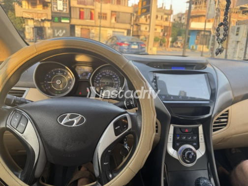 Hyundai Elantra MD 2012 Silver Automatic Used for Sale in El Bagour - 7
