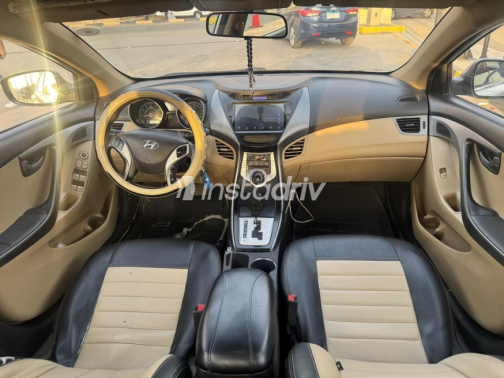 Hyundai Elantra MD 2012 Silver Automatic Used for Sale in El Bagour - 9