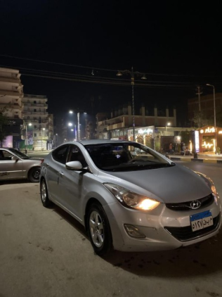 Hyundai Elantra MD 2012 Silver Automatic Used for Sale in El Bagour