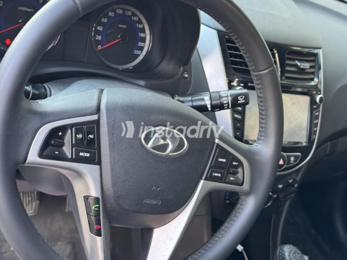 Hyundai Accent 2026 Silver Automatic Used for Sale in El Haram - 6