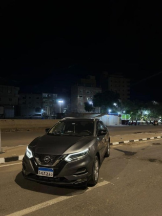 نيسان قشقاي 2019 رمادي أوتوماتيك مستعملة للبيع في المحلة