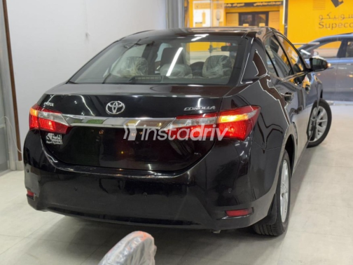 Toyota Corolla 2014 Black Automatic Used for Sale in Greater Cairo ( Cairo + Giza) - 4