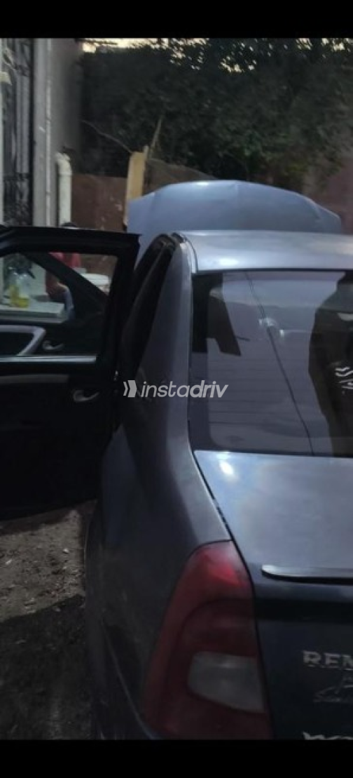 Renault Logan 2011 Dark Blue Automatic Used for Sale in Greater Cairo ( Cairo + Giza) - 3