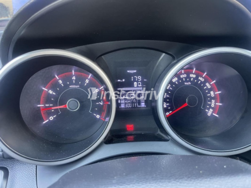 Ssang Yong Tivoli XLV 2019 White Automatic Used for Sale in Greater Cairo ( Cairo + Giza) - 9