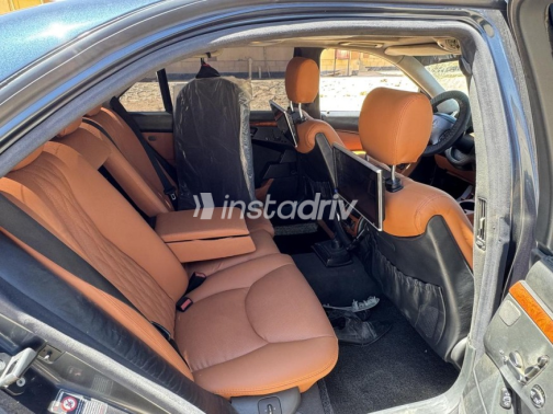 Mercedes S 320 2001 Black Automatic Used for Sale in Cairo - 6