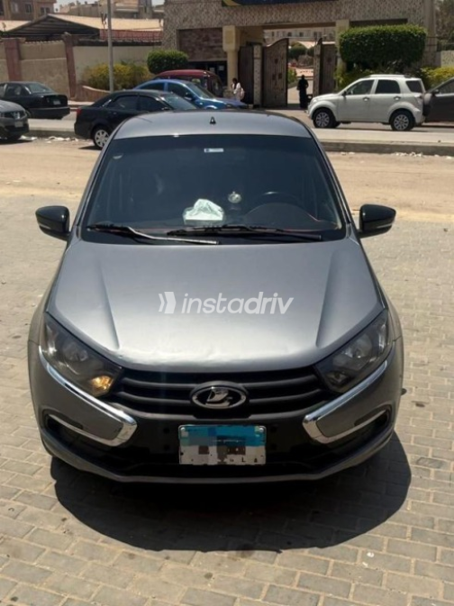 Lada Granta 2022 Gray Automatic Used for Sale in Cairo - 3