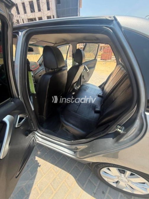 Lada Granta 2022 Gray Automatic Used for Sale in Cairo - 7