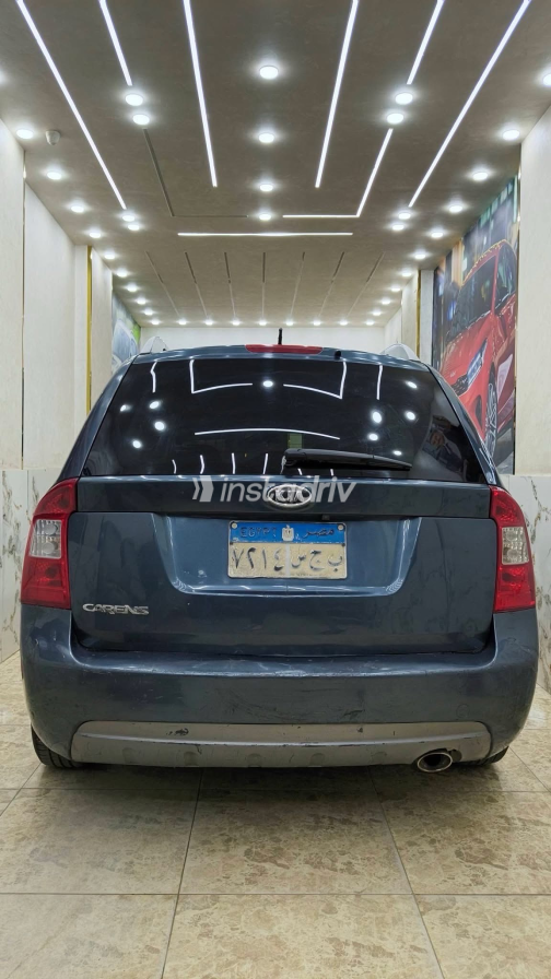 Kia Carens 2011 Blue Automatic Used for Sale in Alexandria - 10