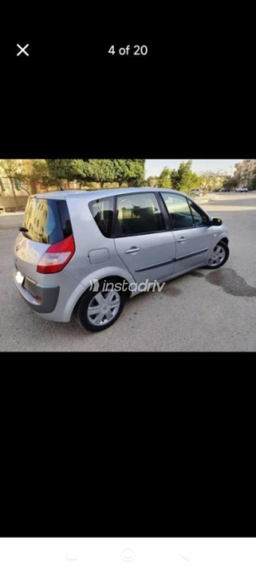 Renault Scenic 2006 Silver Automatic Used for Sale in Pyramids Gardens - 4