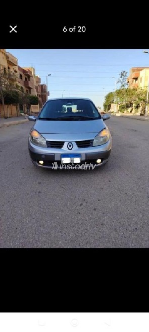 Renault Scenic 2006 Silver Automatic Used for Sale in Pyramids Gardens - 6