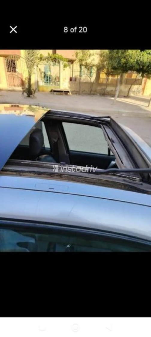 Renault Scenic 2006 Silver Automatic Used for Sale in Pyramids Gardens - 8