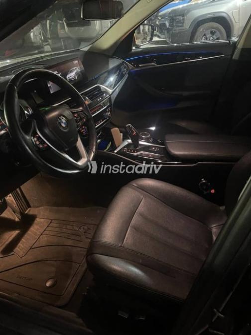 BMW 520 2019 Black Automatic Used for Sale in Cairo - 5