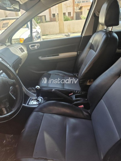 Peugeot 307 2007 Gold Automatic Used for Sale in Banha - 3