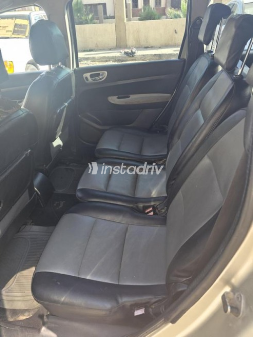 Peugeot 307 2007 Gold Automatic Used for Sale in Banha - 9