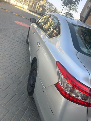Nissan Sentra 2017 Silver Automatic Used for Sale in Cairo