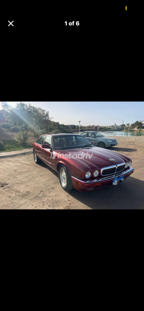 Jaguar XJ 1996 Red Automatic Used for Sale in Cairo - 2