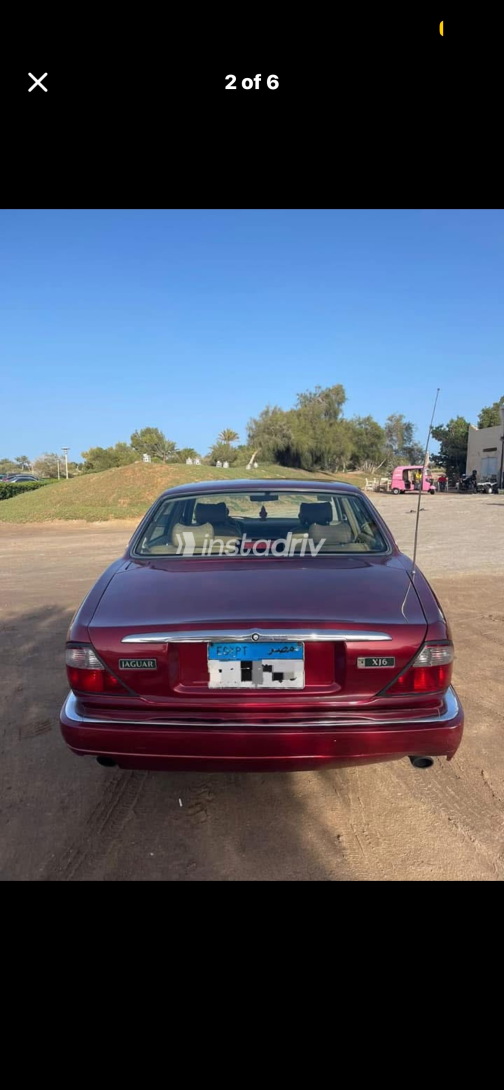 Jaguar XJ 1996 Red Automatic Used for Sale in Cairo - 4