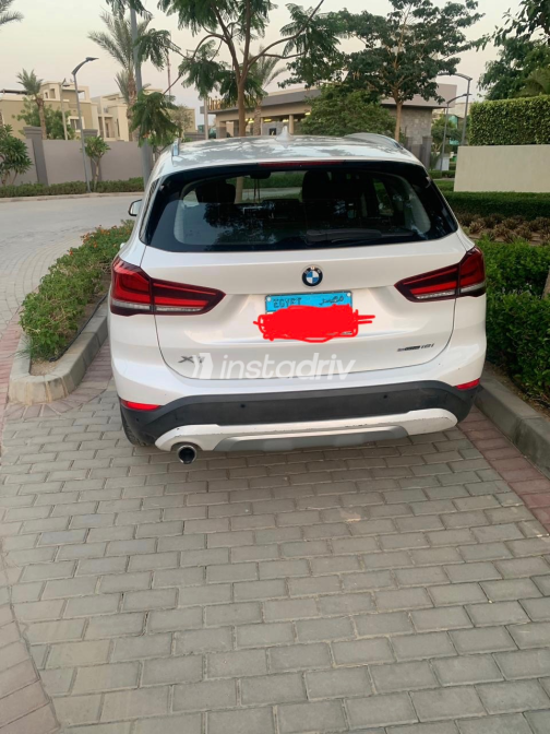BMW X1 2021 White Automatic Used for Sale in Cairo - 2