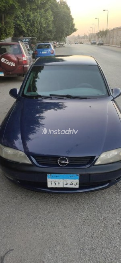 Opel Vectra 1996 Dark Blue Automatic Used for Sale in Cairo - 2