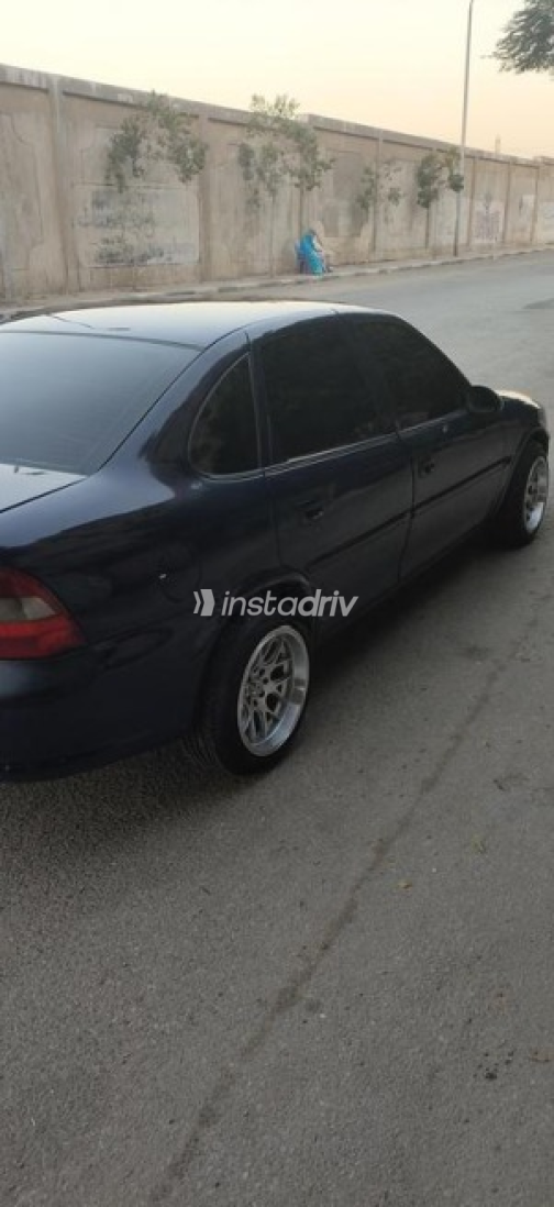 Opel Vectra 1996 Dark Blue Automatic Used for Sale in Cairo - 3