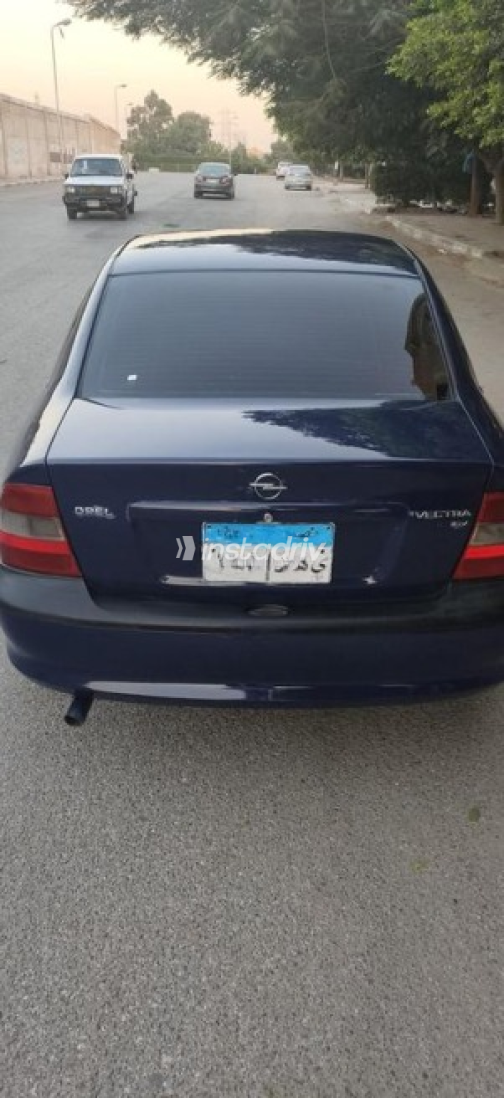 Opel Vectra 1996 Dark Blue Automatic Used for Sale in Cairo - 4