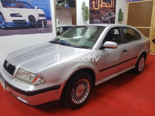 Skoda Octavia A4 1998 Silver Automatic Used for Sale in Cairo - 6