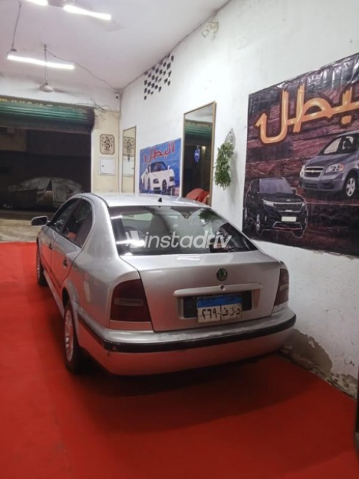 Skoda Octavia A4 1998 Silver Automatic Used for Sale in Cairo - 7