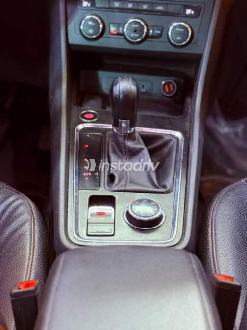 Seat Ateca 2019 Black Automatic Used for Sale in Cairo - 8