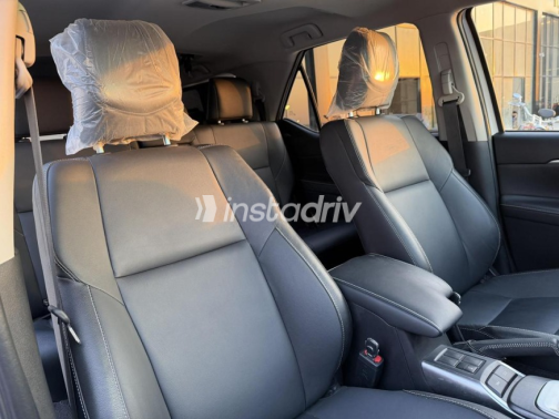 Toyota Fortuner 2025 White Automatic Used for Sale in Cairo - 4