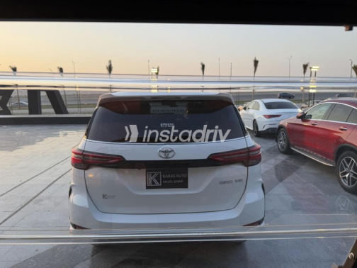 Toyota Fortuner 2025 White Automatic Used for Sale in Cairo - 10
