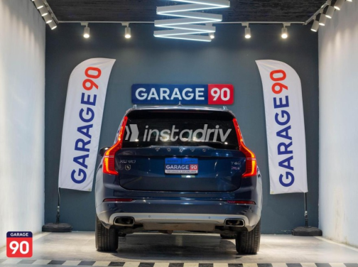 فولفو XC90 2021 أزرق غامق أوتوماتيك مستعملة للبيع في القاهرة - 4