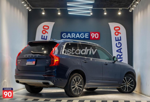 فولفو XC90 2021 أزرق غامق أوتوماتيك مستعملة للبيع في القاهرة - 6