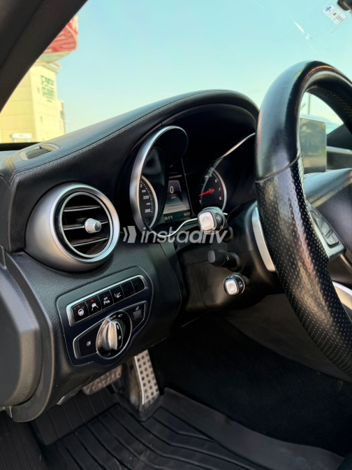 Mercedes C 180 2015 Gray Automatic Used for Sale in Qalyubia - 9