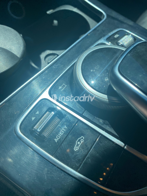 Mercedes C 180 2015 Gray Automatic Used for Sale in Qalyubia - 10