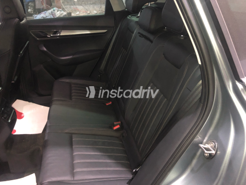Skoda Karoq 2021 Silver Automatic Used for Sale in Giza - 4