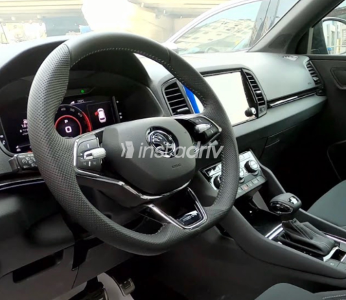 Skoda Karoq 2021 Silver Automatic Used for Sale in Giza - 6