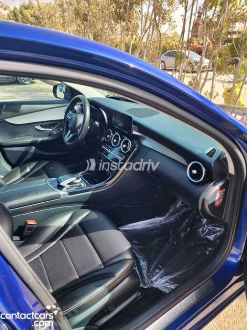 Mercedes C 180 2019 Blue Automatic Used for Sale in Giza - 5